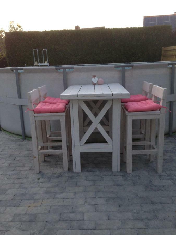 Het Koningshofje Bed & Breakfast NeerNeerpelt Екстериор снимка
